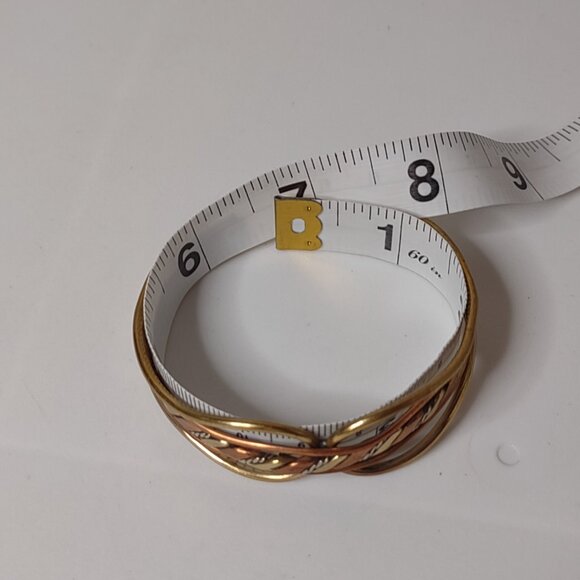 6.75 Inch Very Awesome Vintage Multi Tone Metal Cuff Bracelet - Picture 13 of 13